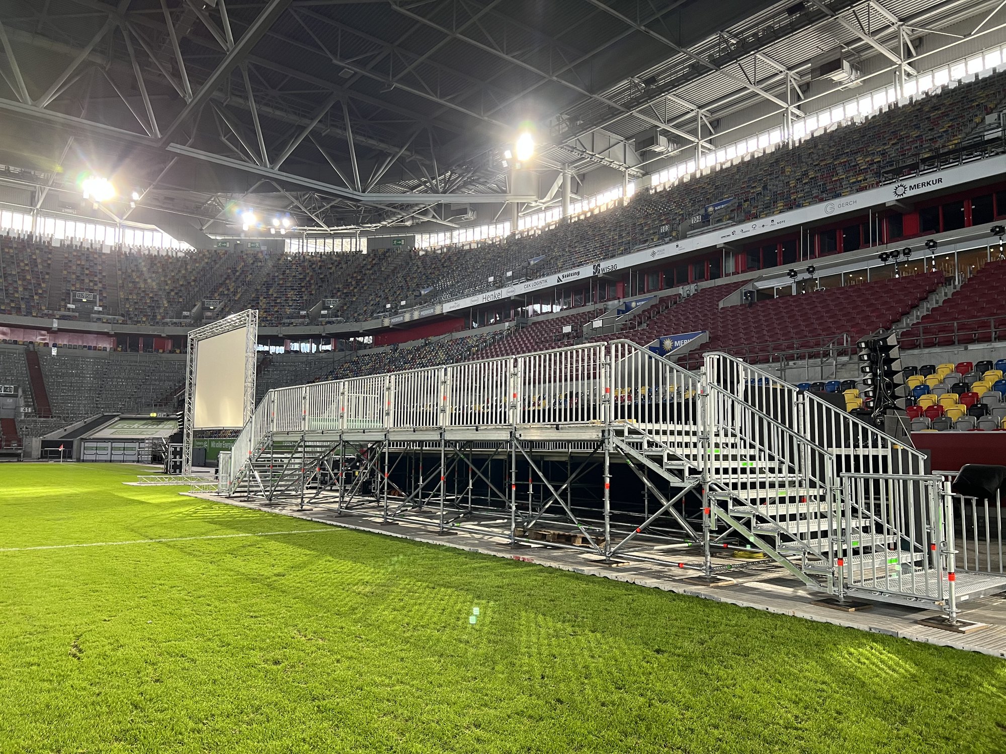 Stadion Treppe & Podestfläche 2